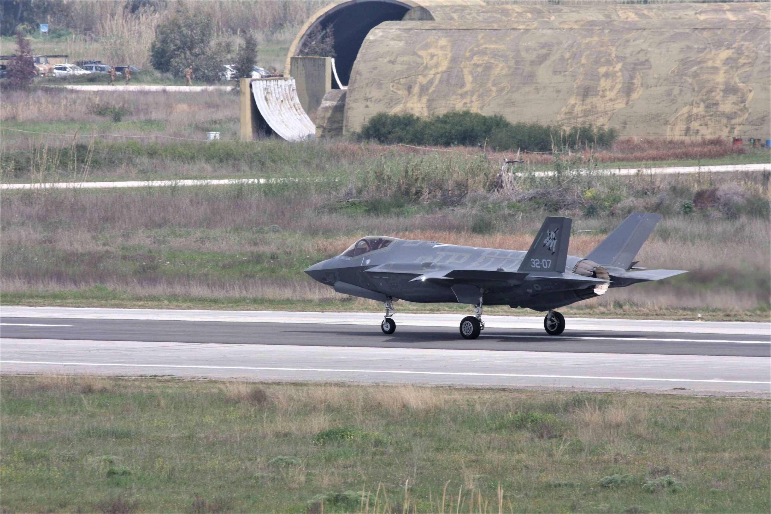 Μαχητικά αεροσκάφη F-35 της Εθνικής Φρουράς του Βερμόντ προσγειώθηκαν για πρώτη φορά στα Σκόπια