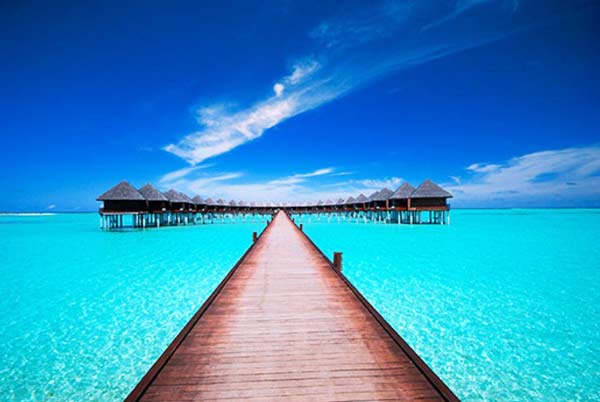 Μαλδίβες: Ατελείωτο γαλάζιο, κατάλευκες αμμουδιές και φοίνικες – Εντυπωσιακές εικόνες!