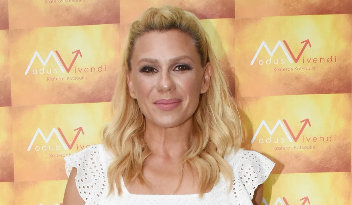 Θετική στον κορωνοϊό για δεύτερη φορά η πλήρως εμβολιασμένη Κατερίνα Καραβάτου