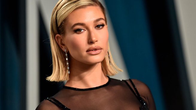 Μάθετε τι είπε η Hailey Bieber για  το δύσκολο παρελθόν της – Κατάθλιψη και ναρκωτικές ουσίες (βίντεο)