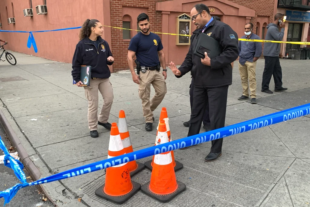 Νέα Υόρκη: Ένα νεκρός και οκτώ τραυματίες από πυροβολισμούς σε πεζόδρομο του Χάρλεμ