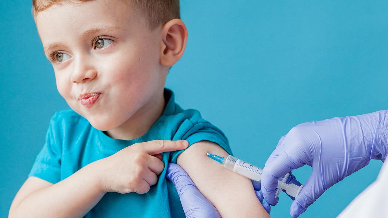 Παιδοχειρουργός για εμβολιασμένα παιδιά: «Αυξημένα περιστατικά σκωληκοειδίτιδας & αλλαγές στους μυϊκούς ιστούς»!