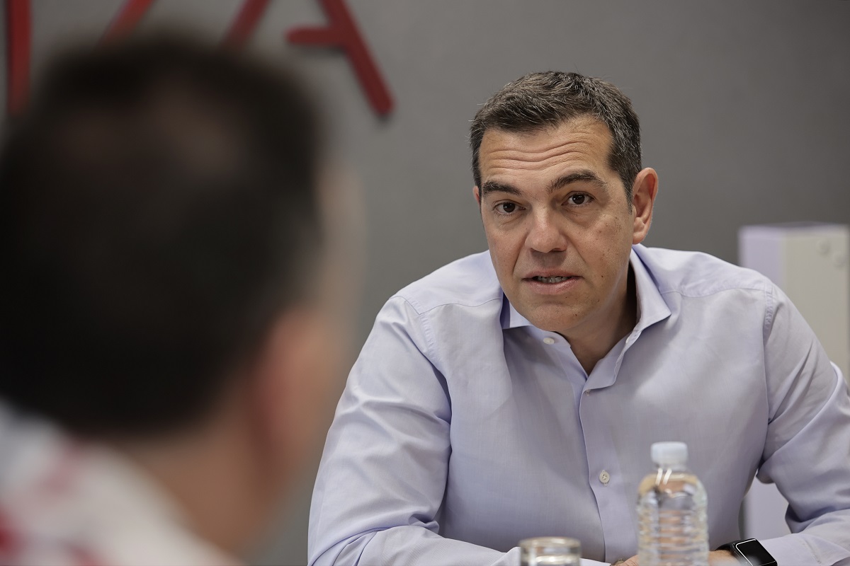 Συνάντηση με την ΠΟΕΕΤ πραγματοποίησε ο Α.Τσίπρας – Όλα όσα συζητήθηκαν