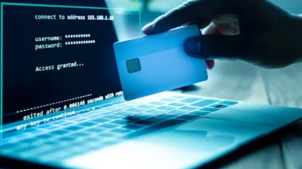 Πάτρα: Απατεώνισσα απέτυχε να εξαπατήσει επιχειρηματία και άρχισε να τον εκβιάζει!