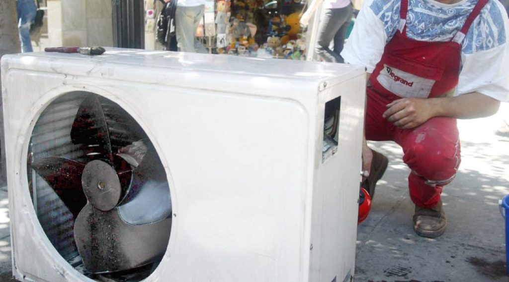 Αντικατάσταση ηλεκτρικών συσκευών με επιδότηση έως 710 ευρώ: Ανοίγει σήμερα η πλατφόρμα