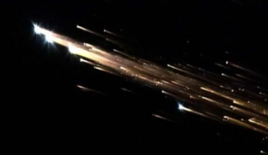 Η νύχτα έγινε μέρα όταν φλεγόμενα συντρίμμια διαστημικού πυραύλου διέσχισαν τους αιθέρες της Ιβηρικής (βίντεο)