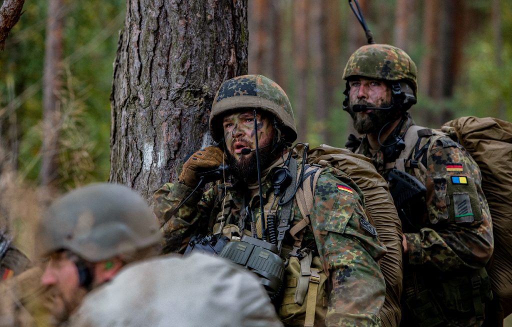 Η Γερμανία απορρίπτει τις απειλές της Ρωσίας για αντίποινα στη Λιθουανία