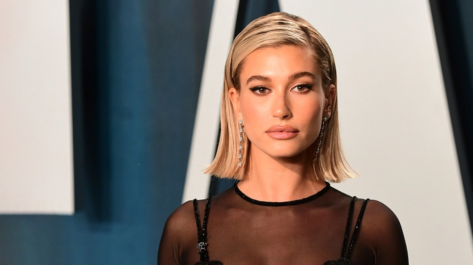 Χέιλι Μπίμπερ: Γνωστή εταιρεία της έκανε μήνυση για παραβίαση του εμπορικού σήματος του brand