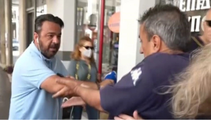 Ο θείος της Ρούλας Πισπιρίγκου επιτέθηκε σε δημοσιογράφο (βίντεο)