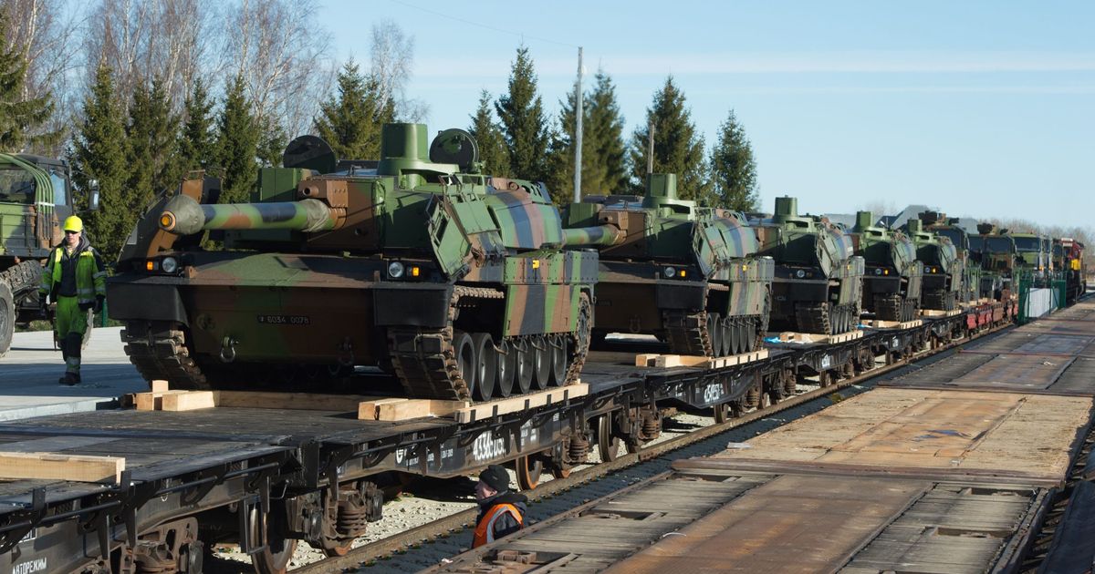 Βίντεο: Ρωσικές ενισχύσεις καταφτάνουν στο Ντόνμπας μέσω σιδηροδρομικού δικτύου