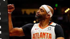 Βινς Κάρτερ: Ένοπλοι ληστές «μπούκαραν» στο σπίτι του και έφυγαν με 100.000 δολάρια