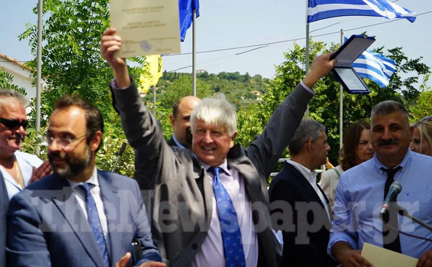 Επίτιμος Δημότης Πηλίου ο πατέρας του Μπόρις Τζόνσον: «Η Ελλάδα  βρίσκεται στην καρδιά της Ευρώπης»