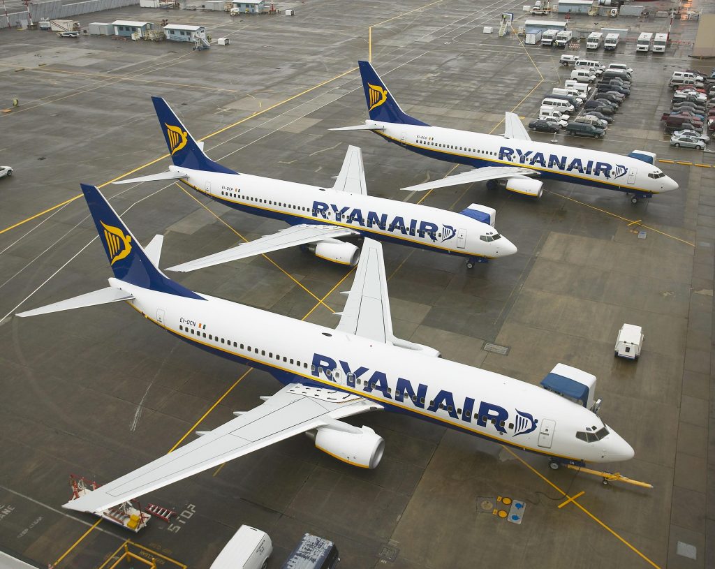 Από σήμερα – Τριήμερη απεργία της Ryanair: Εκατοντάδες πτήσεις ακυρώνονται