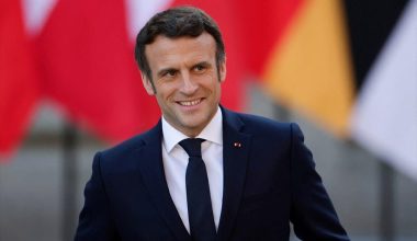 Γαλλία: Ο Ε.Μακρόν ζήτησε από την πρωθυπουργό Ε.Μπορν να προτείνει νέο κυβερνητικό σχήμα
