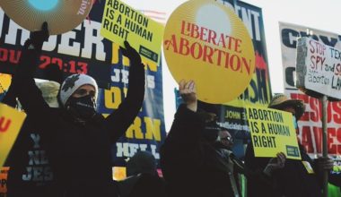 K.Μητσοτάκης για αμβλώσεις: Σημαντικό πισωγύρισμα στα δικαιώματα των γυναικών
