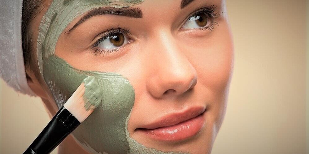 Η σπιτική μάσκα προσώπου με δύο μόλις υλικά που θα σας εντυπωσιάσει με το αποτέλεσμα της