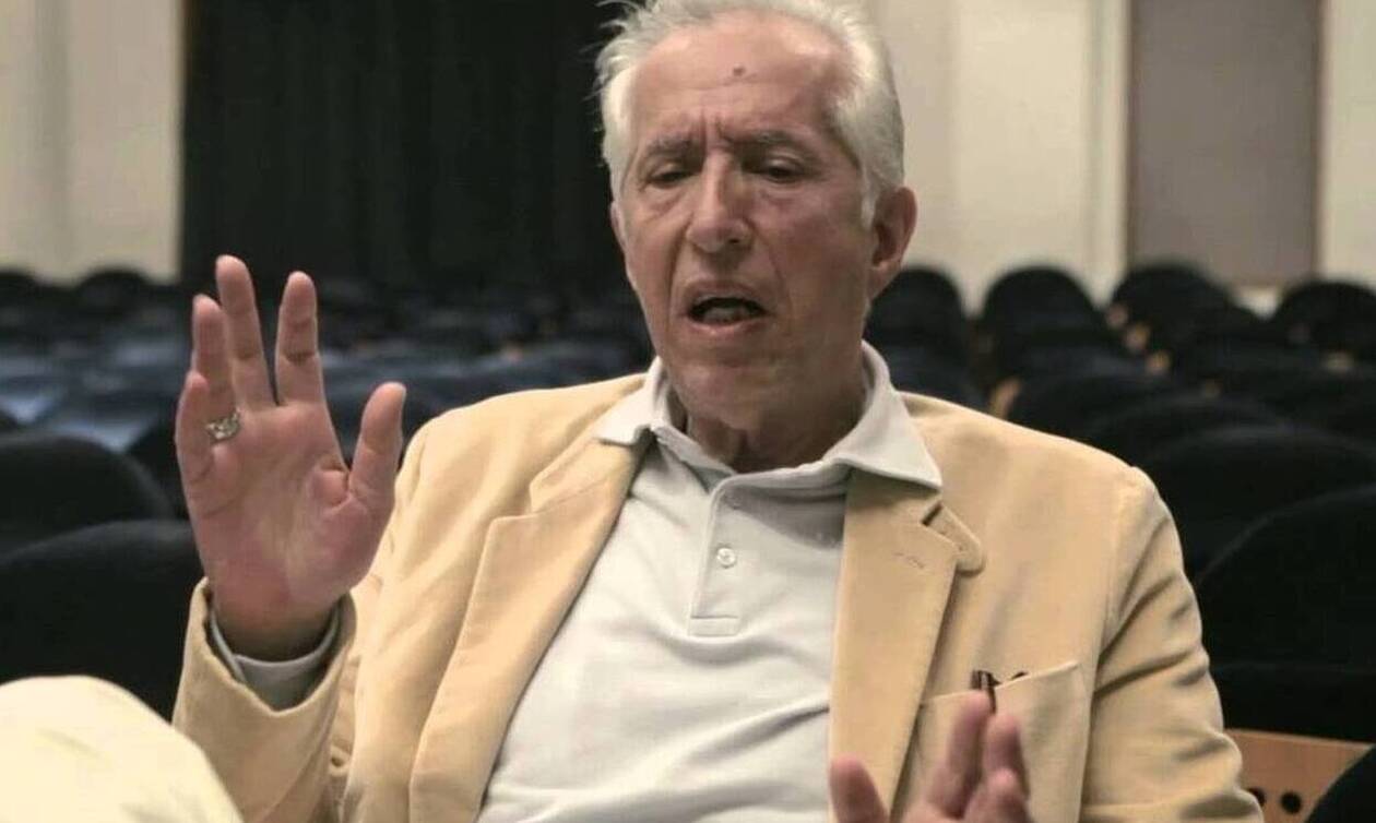 Σ.Μπιμπίλας για Κ.Τζούμα: «Ήταν ένας ευφυής άνθρωπος με απίστευτο καυστικό χιούμορ, βιτριολικό»