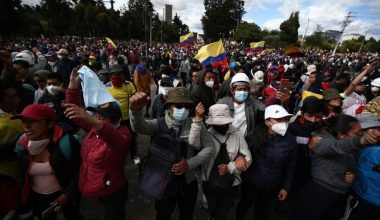 Ισημερινός: Εξετάζεται η παραπομπή του προέδρου Γ.Λάσο λόγω των διαδηλώσεων που έχουν «παραλύσει» τη χώρα