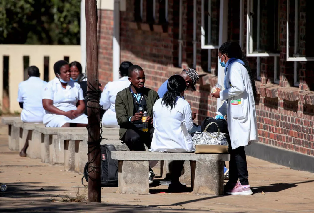 Νότια Αφρική: Μυστήριο με τον θάνατο 22 νέων σε νυχτερινό κέντρο – Δεν έφεραν τραύματα