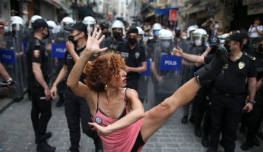 Τουρκία: Δεκάδες προληπτικές συλλήψεις πριν από την πορεία υπερηφάνειας (φωτο)