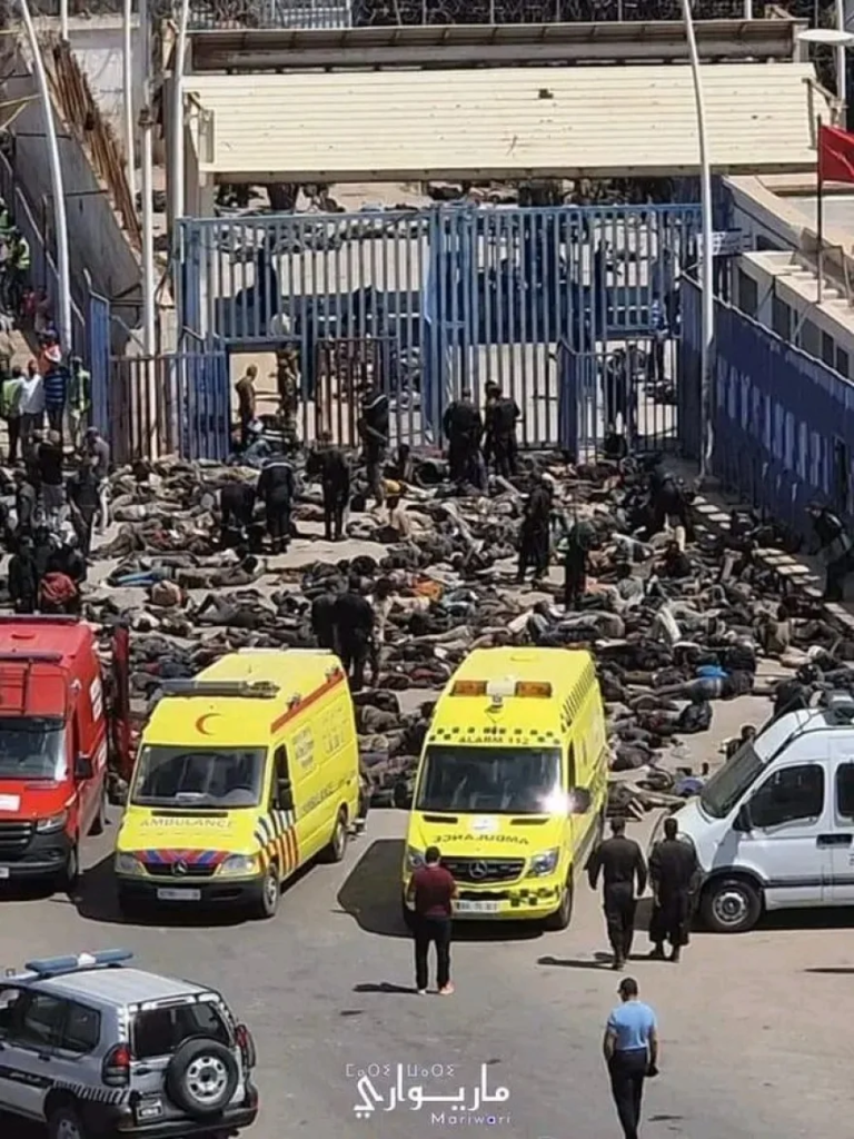 Με «έφοδο» παράνομοι μετανάστες επιχείρησαν να περάσουν στην Ισπανία – Τους σταμάτησε η μαροκινή αστυνομία – 23 νεκροί και δεκάδες τραυματίες