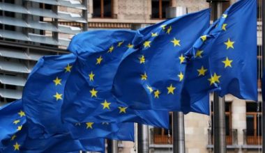 Επίτροπος ενέργειας της ΕΕ: «Η Ρωσία έχει επιλέξει την τακτική του εκβιασμού και πρέπει να είμαστε έτοιμοι για κάθε σενάριο»