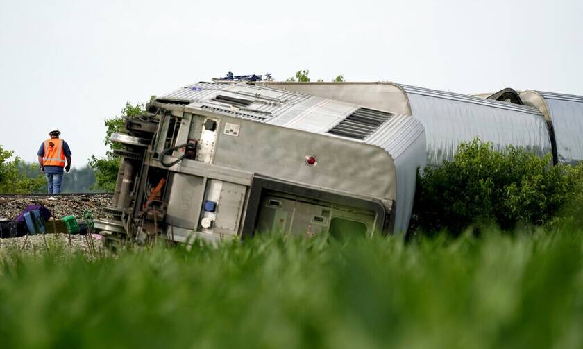 Εκτροχιασμός τρένου στο Μιζούρι – Τουλάχιστον 3 νεκροί και 50 τραυματίες