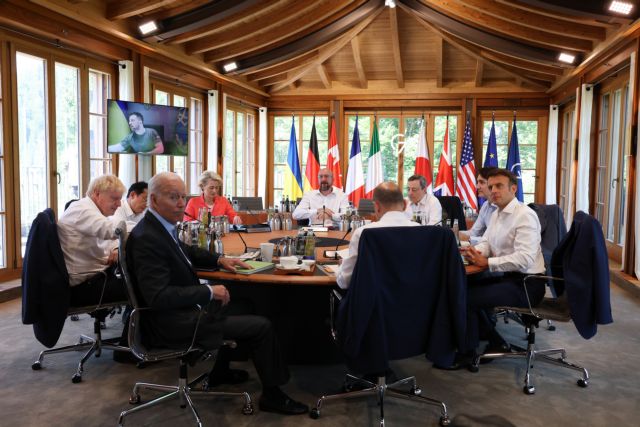 Ουκρανία: «Έγκλημα πολέμου» για την G7 η ρωσική επίθεση στην Κρεμεντσούκ