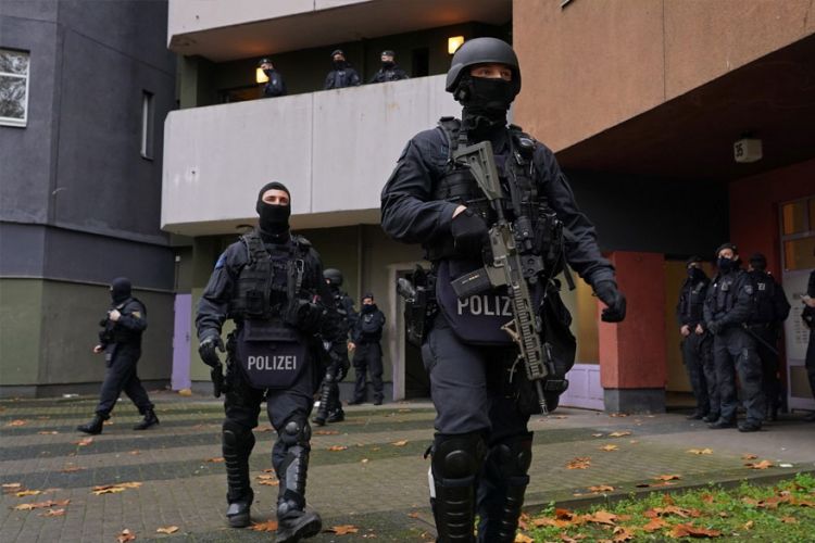 Γερμανία: Άνδρας άφησε κομμένο ανθρώπινο κεφάλι έξω από δικαστήριο της Βόννης