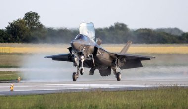 Σύνοδος Κορυφής ΝΑΤΟ: Η Ελλάδα κατέθεσε και πάλι αίτημα στις ΗΠΑ για την απόκτηση F-35 – Πρώτο αίτημα το 2017