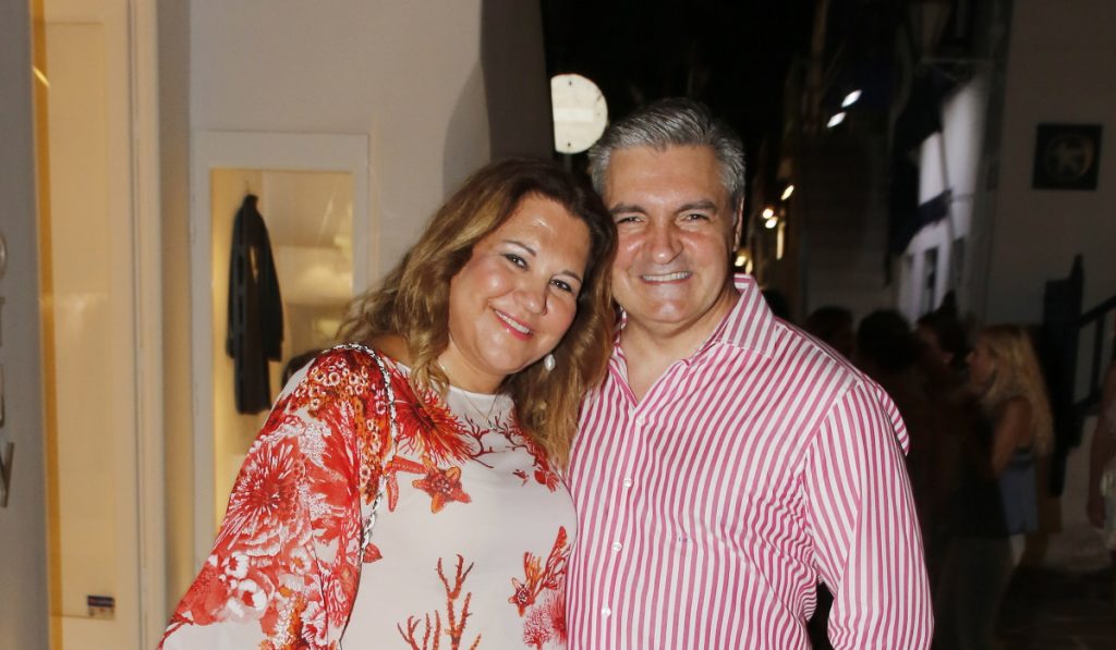 Δέσποινα Μοιραράκη: Σήμερα η κηδεία του συζύγου της Γιάννη Κοντούλη – «Θα αποδοθούν τιμές Ναυάρχου από το ΠΝ»