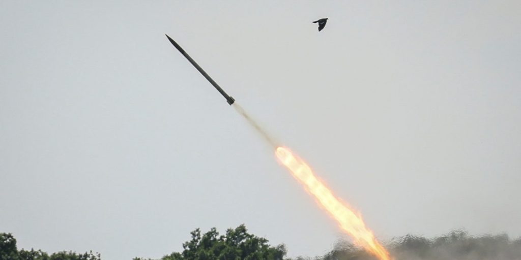 Αδειάζει το παλαιό υλικό η Ρωσία στην Ουκρανία: «Χρησιμοποιεί παλιούς σοβιετικούς πυραύλους »