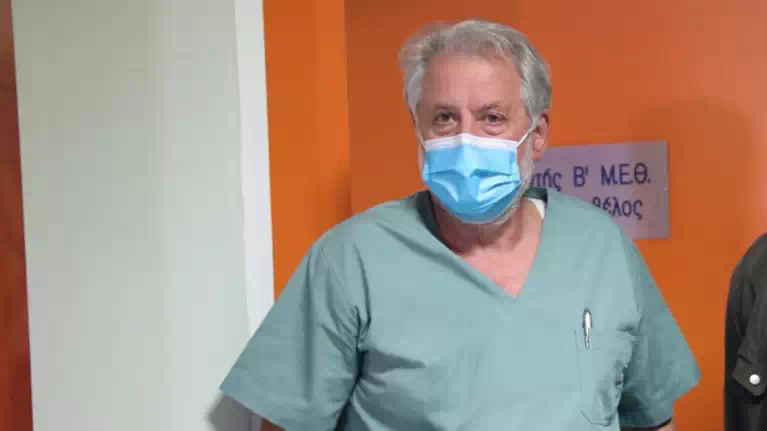 Ν.Καπραβέλος: «Το έκτο κύμα της πανδημίας ξεκίνησε πιο νωρίς – Να λάβουμε μέτρα πριν γίνει τσουνάμι»