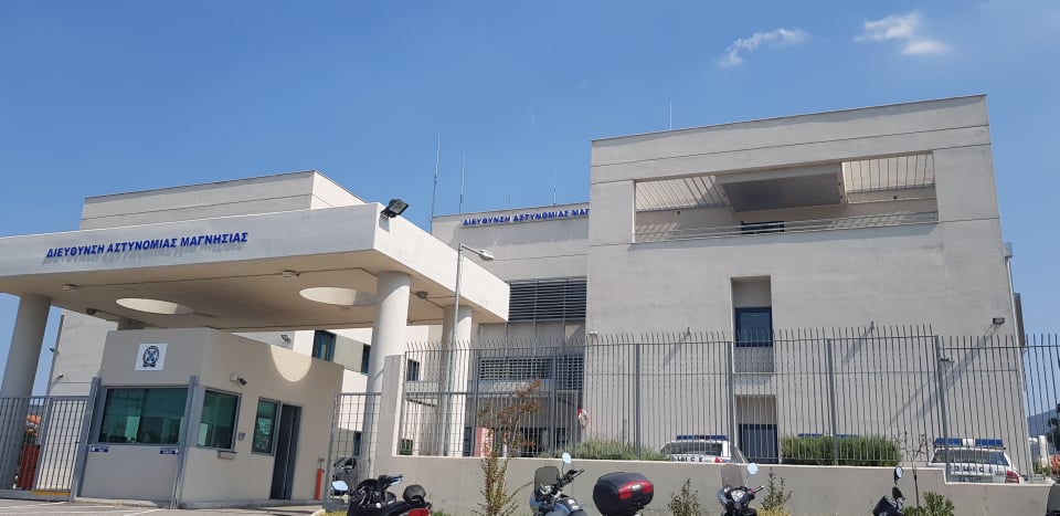 Βόλος: Αδελφές αλληλομηνύθηκαν για ένα οικόπεδο