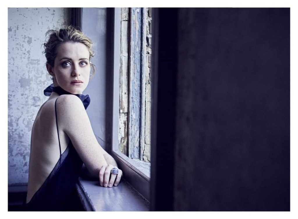 Εφιάλτης για τη σταρ του The Crown – Εμμονικός θαυμαστής της έστειλε 1.000 μηνύματα και απειλούσε να τη βιάσει