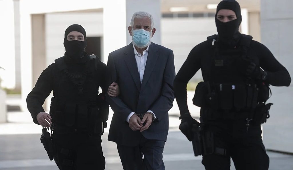 Πέτρος Φιλιππίδης: Με εγκεφαλικό μεταφέρθηκε εσπευσμένα στο Γενικό Κρατικό Νίκαιας – «Μπορεί να πεθάνει» (upd)