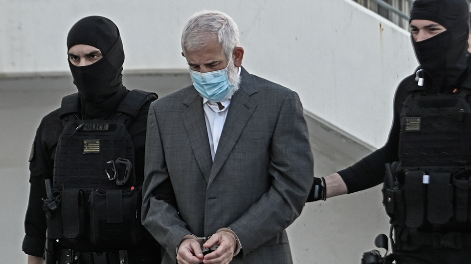 Πέτρος Φιλιππίδης: «Σοβαρή η κατάστασή του – Μπορεί να πεθάνει» λέει ο δικηγόρος του