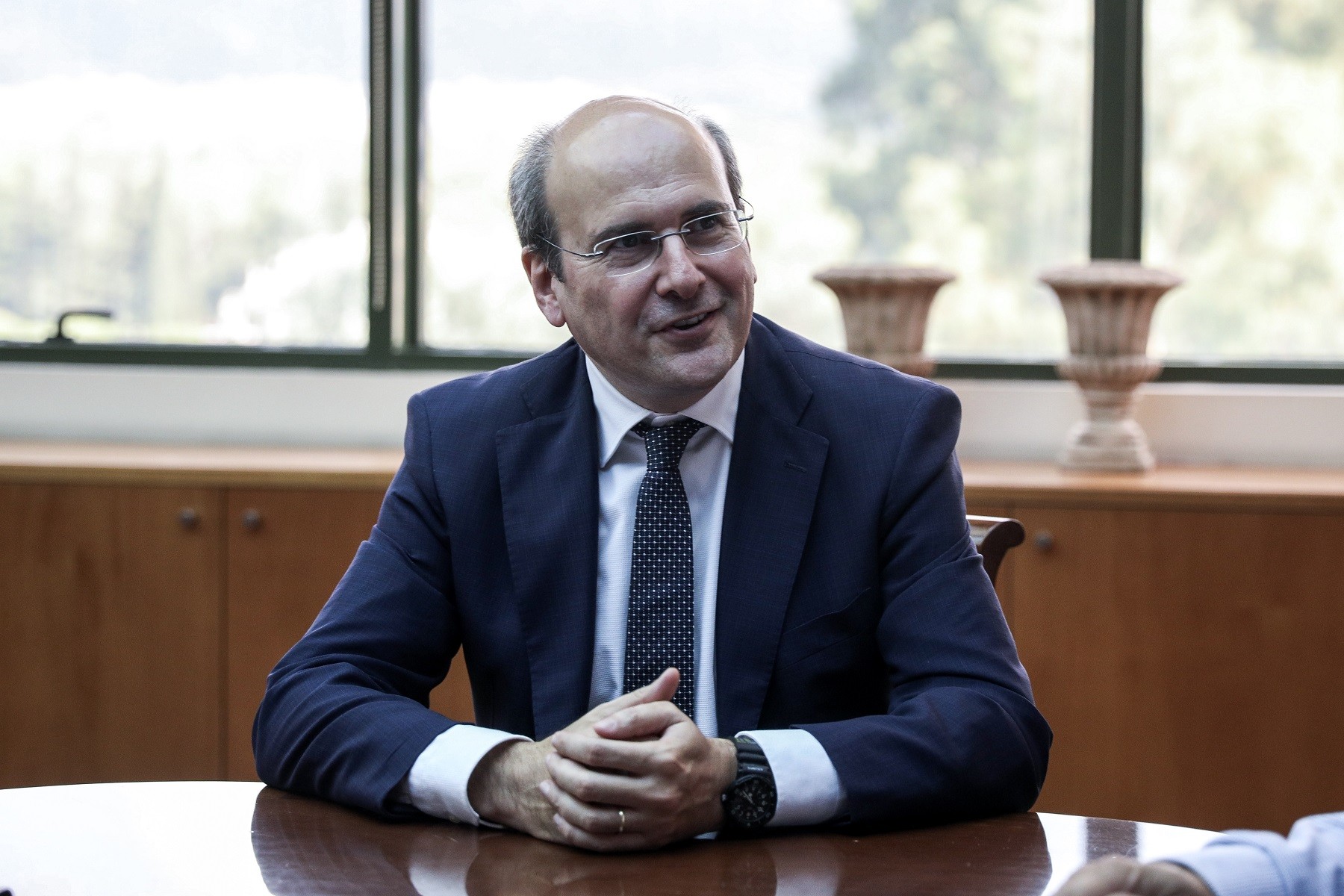 Κ.Χατζηδάκης: «Η θέσπιση της ψηφιακής κάρτας έγινε κατόπιν αιτήματος της ΓΣΕΕ»