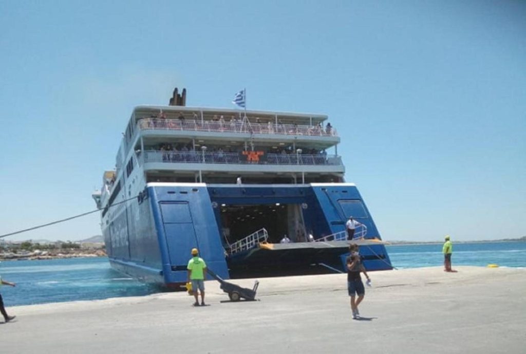 Πολυτέλεια για τους Έλληνες οι διακοπές στα νησιά το φετινό καλοκαίρι – Νέες αυξήσεις στα ακτοπλοϊκά εισιτήρια