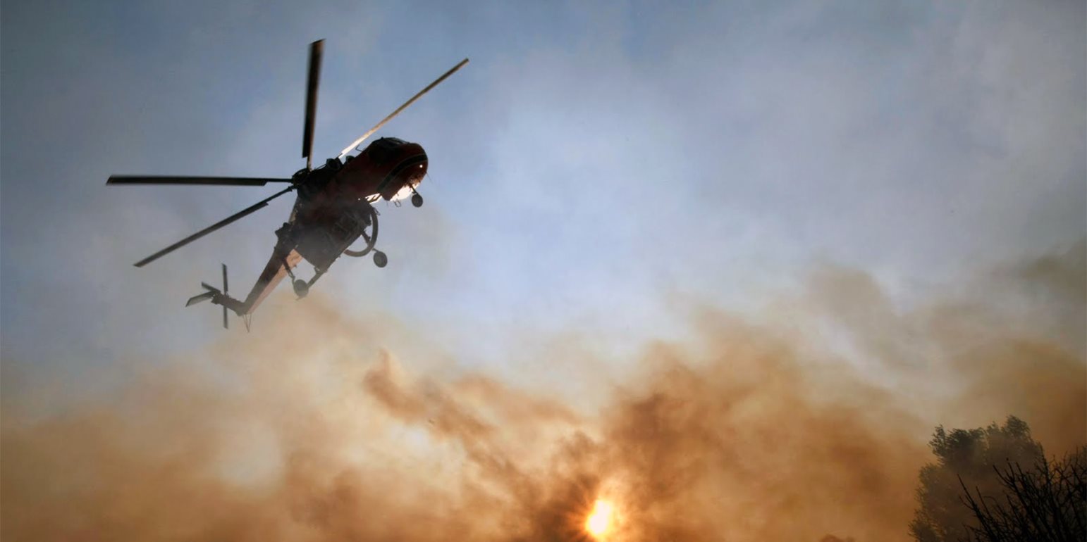 Κρήτη: Μεγάλη φωτιά στο Ροδάκινο Ρεθύμνου – Επιχειρούν δύο ελικόπτερα