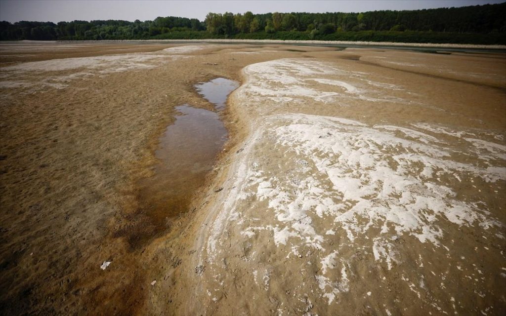 Λειψυδρία στην Ιταλία: Απαγορεύσεις & πρόστιμα για την άσκοπη χρήση πόσιμου νερού στη Βερόνα