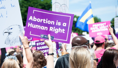 ΗΠΑ: Η «μάχη για τις αμβλώσεις» μεταφέρεται στις ενδιάμεσες εκλογές του Νοεμβρίου