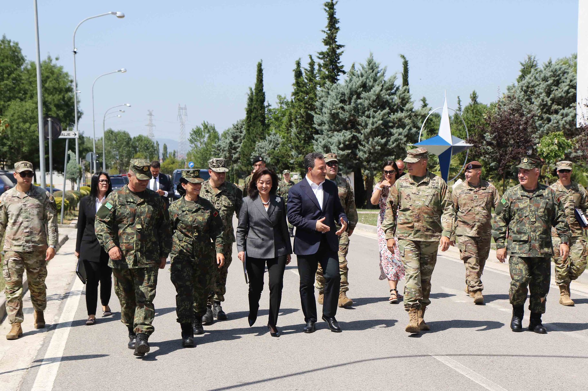 Χαίρονται οι Αλβανοί: Ο αμερικανικός Στρατός θα εκπαιδεύσει τον αλβανικό