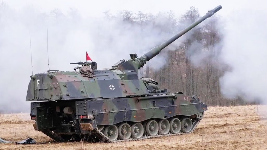 Καταστροφή γερμανικού PzH-2000 από το ρωσικό πυροβολικό