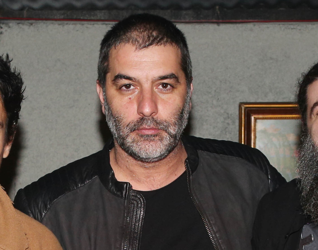 Το «αντίο» του Βασίλη Μπισμπίκη στην Ντίνα Κώνστα με μία διάσημη ατάκα της