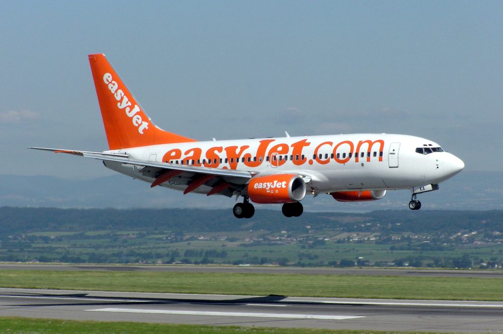 Παραιτήθηκε ο επικεφαλής της «EasyJet» – Συνεχίζεται το «χάος» στα αεροδρόμια της Βρετανίας