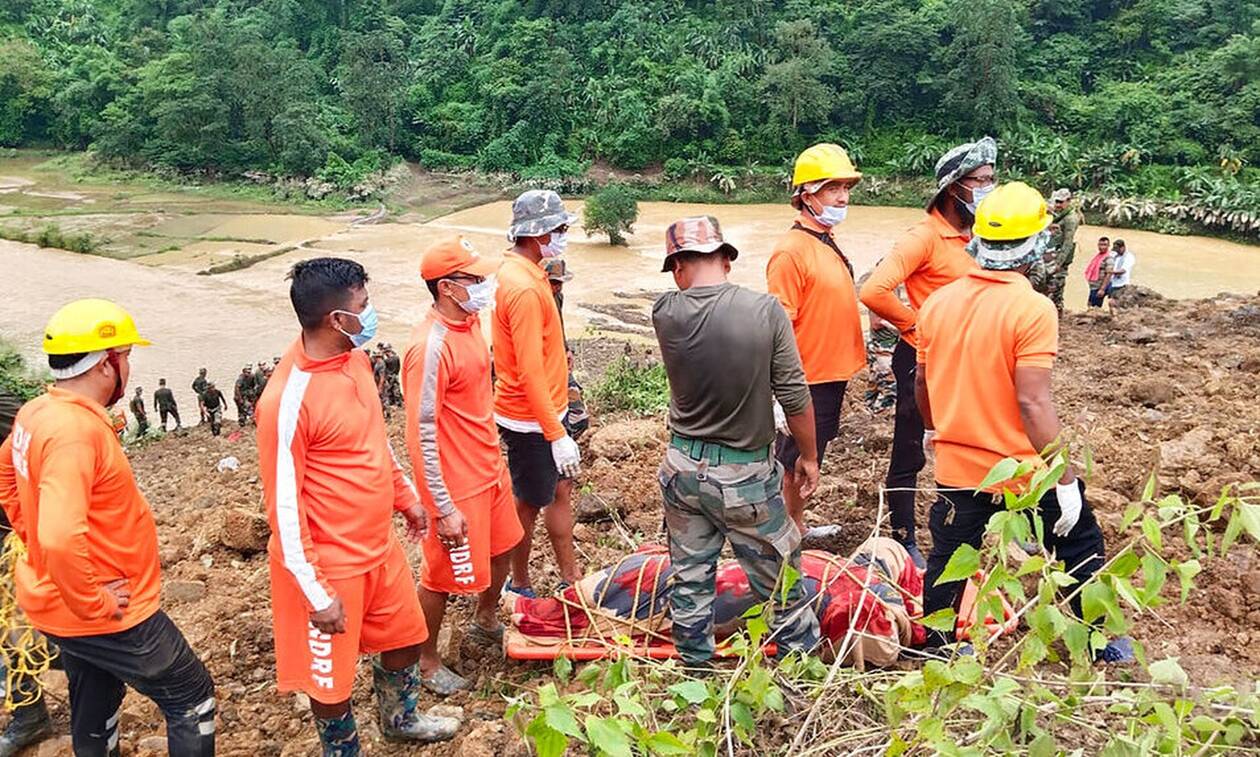 Ινδία: Στους 37 αυξήθηκαν οι νεκροί από την κατολίσθηση σε εργοτάξιο