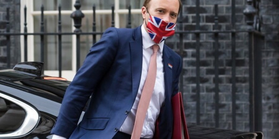 Ισχυροί τριγμοί στη Βρετανία: Παραιτήθηκαν οι υπουργοί Οικονομικών και Υγείας
