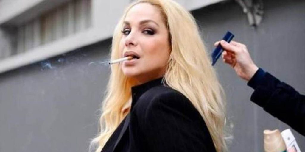 Η Τ.Χειλουδάκη αποφάσισε να δουλέψει στα 54 της – Περίμενε να ζήσει με τα χρήματα από τις πωλήσεις των βιβλίων της