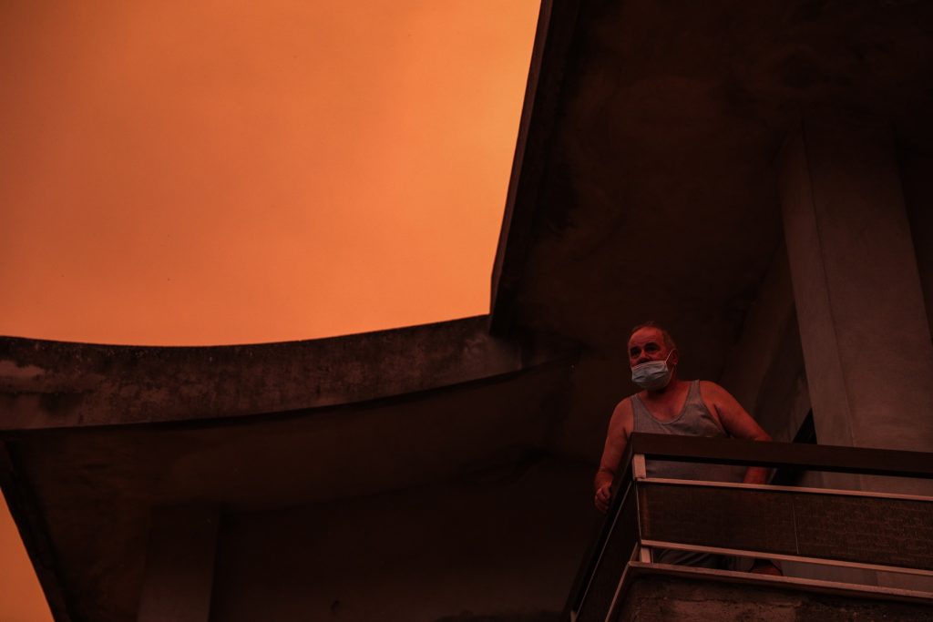 Η ανακοίνωση του Amanzoe για την κατάσταση του ξενοδοχείου μετά τη φωτιά